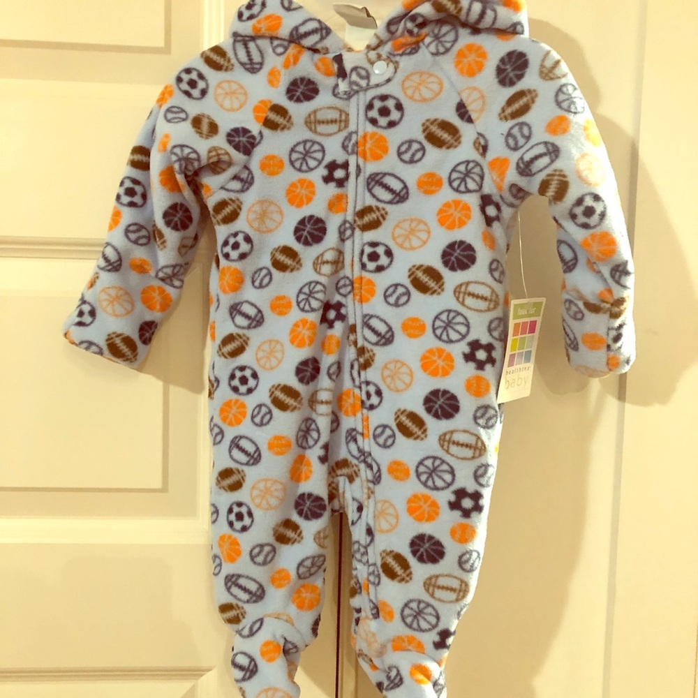 Hooded warm onsie